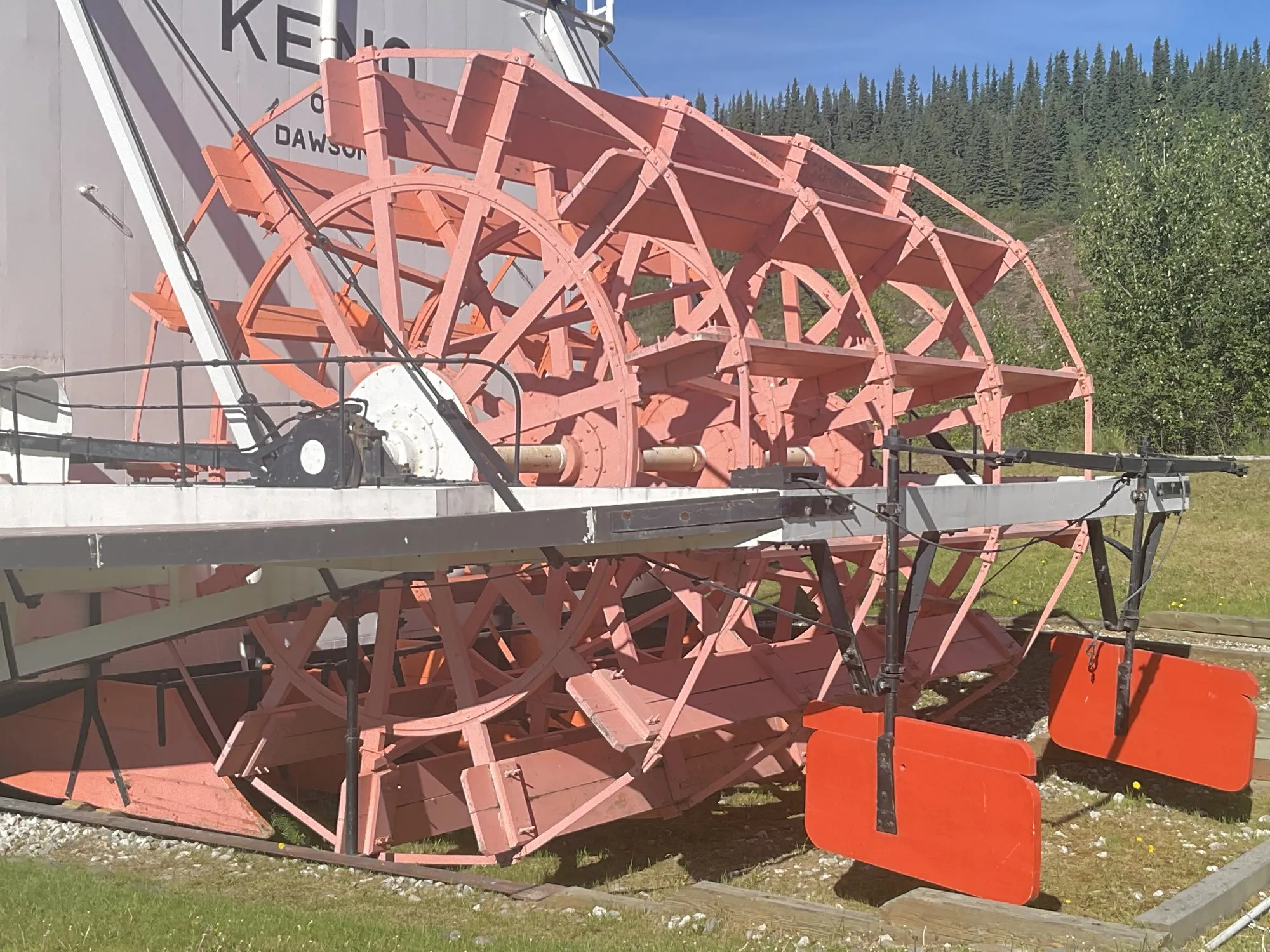 Close view of the sternwheel buckets and arms with the hull behind